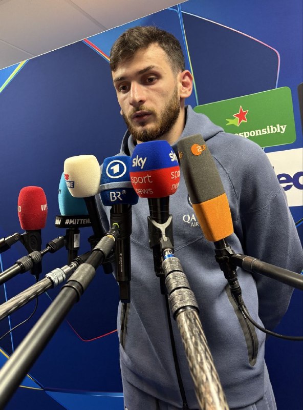 خویچا کواراتسخلیا: «بایرن خیلی قوی است. حتی با ده نفر هم، مقابل ما خوب دفاع کردن... ixalky9 dstftt0dhwoputjhsjzrgulewxyjnbfby6lqpif4x1aewqy 8zseb6vggxqn2ttlgdvygqlfwflksvyjhnog5tyb4wxc.jpeg