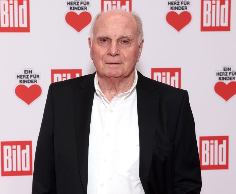 اولی هونس در پاسخ به اینکه آیا از حالا برای جشن قهرمانی بوندسلیگا آماده شده است... hqpdrsghg2slfzmjsxgdbg9cudgkz iij5umqsyuo8vas3eco2yln1db hdcjviibgcnnn0k31b96cc pbqqjvd f ypx bsphgd.jpeg